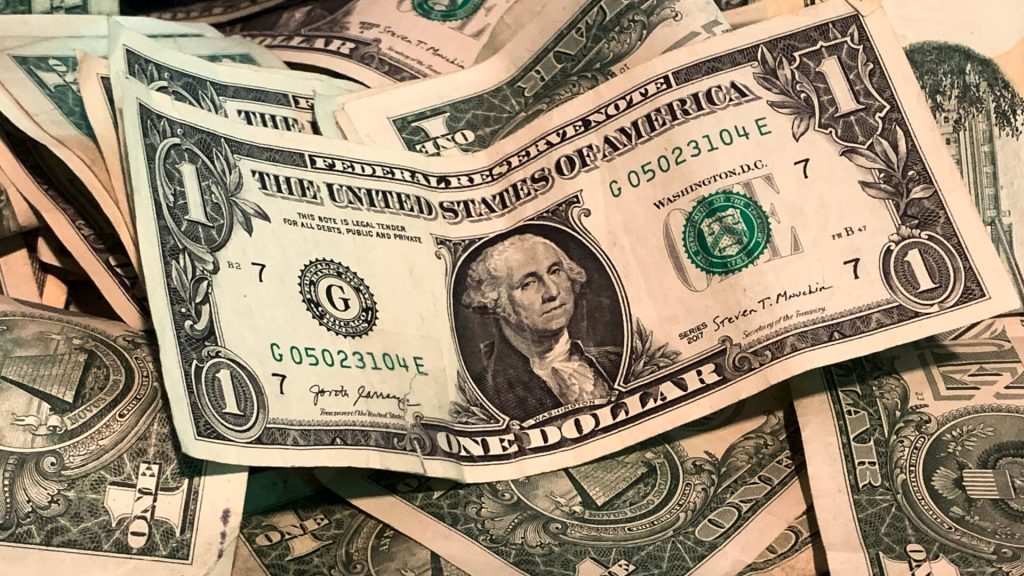 قیمت یورو و دلار و باقی ارزها در 23 اردیبهشت 1404