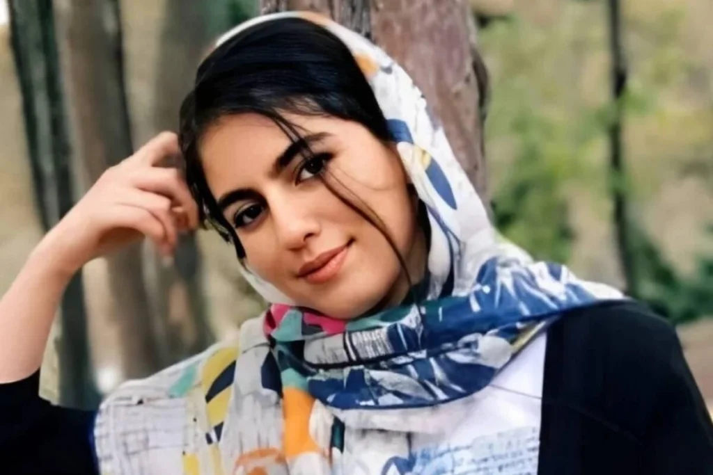 پلیس و بهترین نیروهای ویژه در تلاش برای پیدا کردن دختر گمشده هستن!