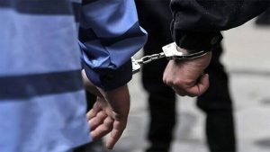 بازداشت شرور فراری با سلاح گرم در شهرری توسط پلیس