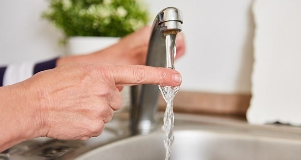 چند ترفند ساده و کاربردی برای کاهش مصرف آب در خانهها 1 چند ترفند ساده و کاربردی برای کاهش مصرف آب در خانهها