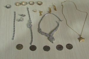 فیلم سرقت مسلحانه طلافروشی در ولیعصر تهران + گفتوگو 2 2137482 748