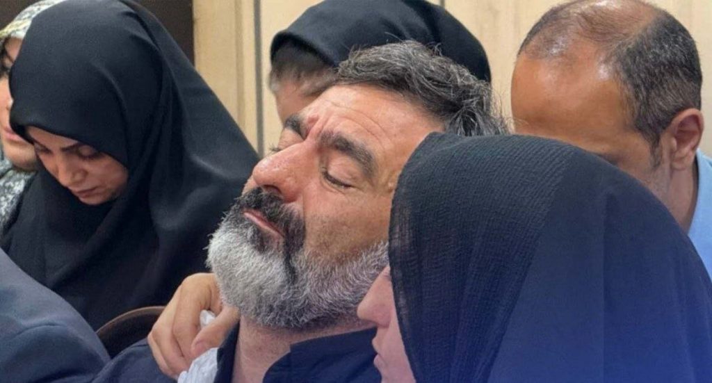 دادگاه قاتل حسیننژاد و فریاد دادخواهی خانواده مقتول برای قصاص 1 دادگاه قاتل حسیننژاد و فریاد دادخواهی خانواده مقتول برای قصاص