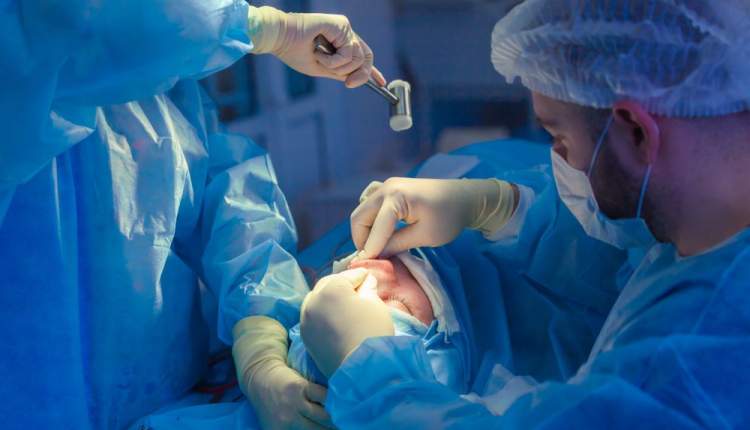 افزایش شکایات قصور پزشکی؛ ممنوعیت جراحی زیبایی توسط پزشکان عمومی