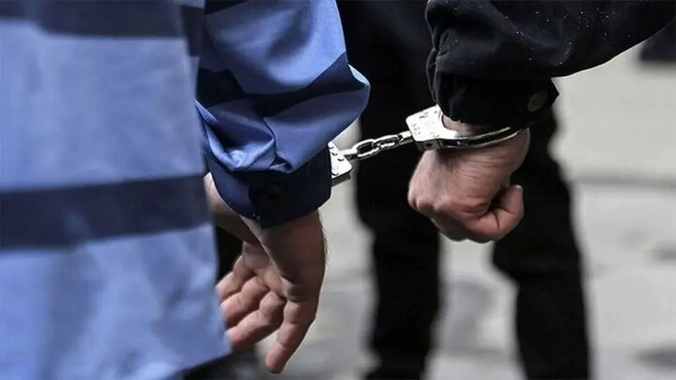 جاسوس دیگری که رابط شبکههای اسرائیل در تهران بود دستگیر شد! 1 جاسوس دیگری که رابط شبکههای اسرائیل در تهران بود دستگیر شد!