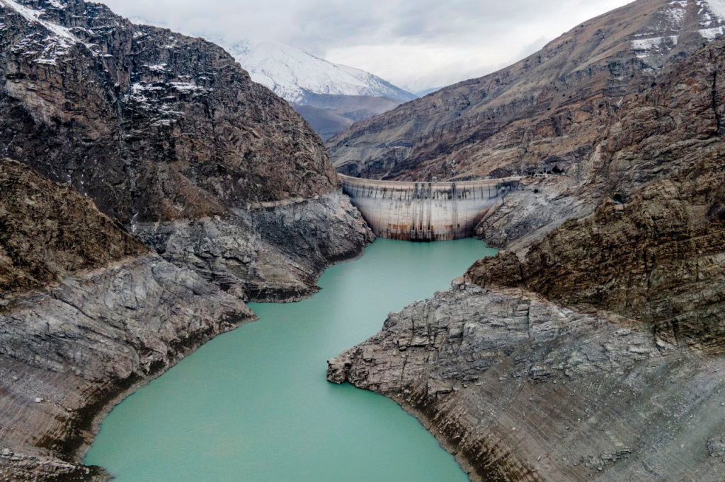 سد کرج نفس‌های آخرش را میکشد، بحران آب در سراسر ایران!