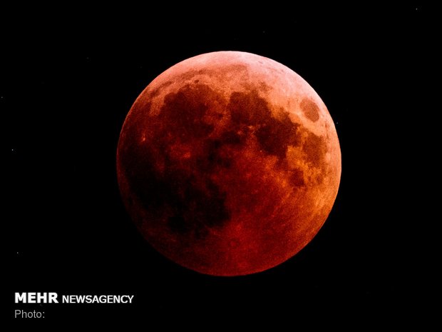 16 شهریور دومین خسوف کامل 2025 در ایران اتفاق میفتد 1 16 شهریور دومین خسوف کامل 2025 در ایران اتفاق میفتد