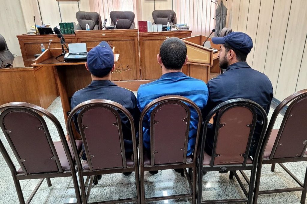 اعدام قاتل الهه حسیننژاد در میدان قائم اسلامشهر + جزئیات 2 اعدام قاتل الهه حسیننژاد در میدان قائم اسلامشهر + جزئیات