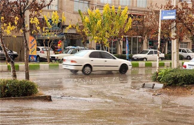 19 مرداد رگبار و رعدوبرق در نوار شمالی و غربی ایران