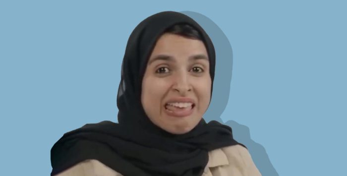 زینب موسوی با دهن کجی و بی ادبی خودش باعث بسته شدن صفحه اینستاگرامش شد!