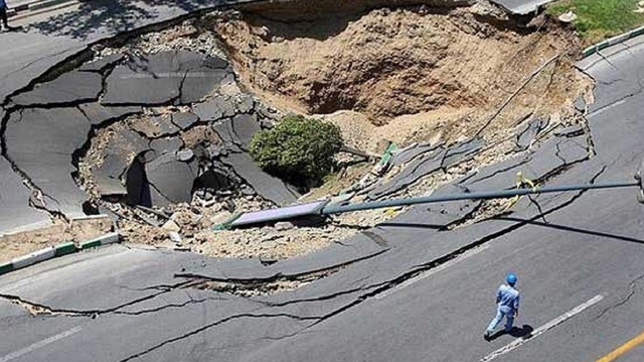 10 متر فرونشست اصفهان؛ بزرگ‌ترین بحران زمین‌شناسی ایران جدی شد
