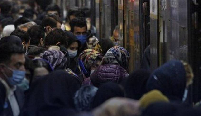 خودکشی زن 54 ساله در مترو ایستگاه امام خمینی! 1 خودکشی زن 54 ساله در مترو ایستگاه امام خمینی!