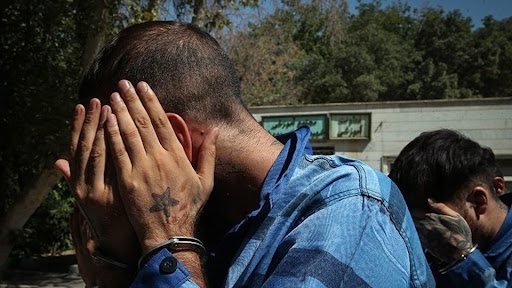 50 لپ تاپ سرقتی در تهران،دستگیری سارق و محکوم به 10 سال حبس