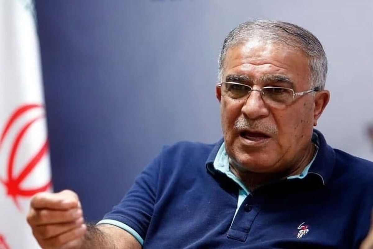 روشن: استقلال را تا این حد ضعیف ندیده بودم/ ساپینتو خجالت بکشد