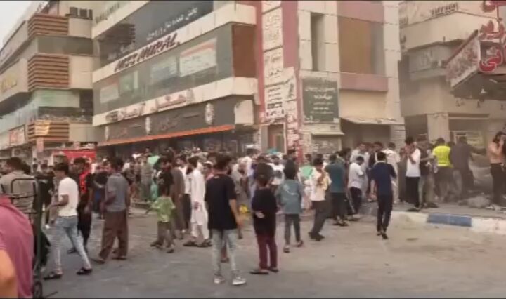 آتشسوزی گسترده در مجتمع تجاری اطلس درگهان قشم + عکس و فیلم 2 232207