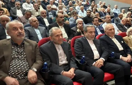 آهنگ «باز منو کاشتی رفتی» را حسین کلانی دوست داشت/ عراقچی و صالحی امیری هم دوست داشتند بقیه شاد باشند 1 fararu1 912045