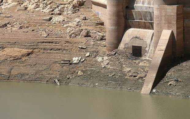 90 درصد سد کرج خالی شد؛ هشدار کمبود آب جدی 1 90 درصد سد کرج خالی شد؛ هشدار کمبود آب جدی