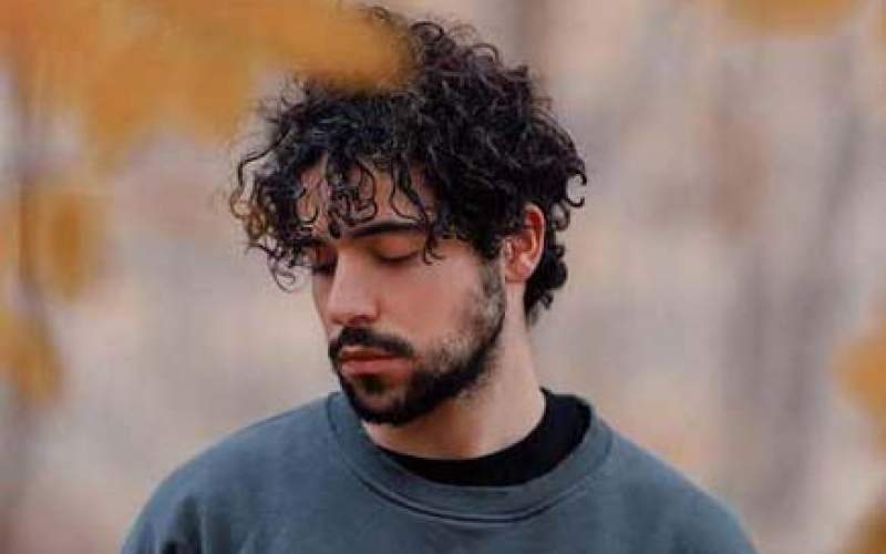 شروین حاجی‌پور؛ چرا مجوز گرفتن را تقبیح می‌کنند و تناقض‌ها ادامه دارد