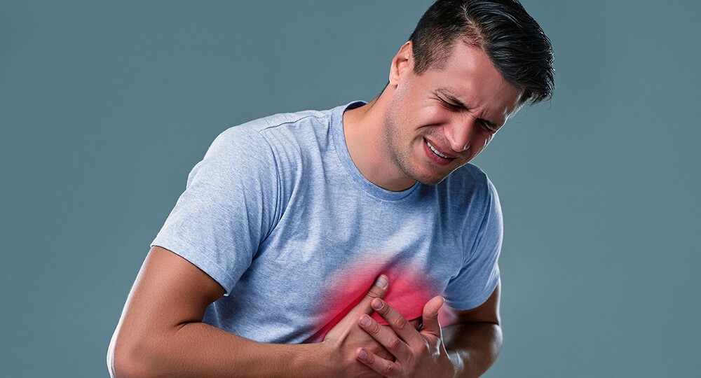 تیرکشیدن قلب؛ علت‌ها، زمان مراجعه و روش‌های درمان